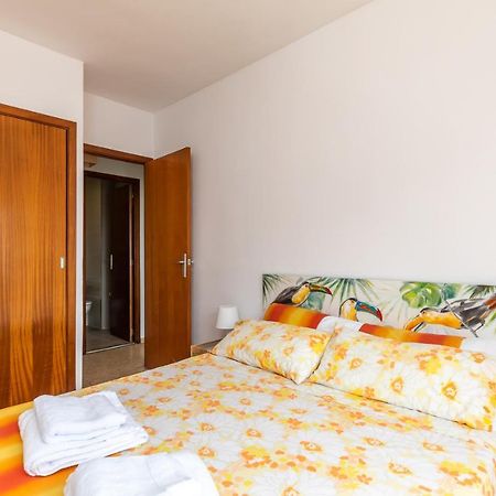 Isola Beachside Apartment Valencia Buitenkant foto
