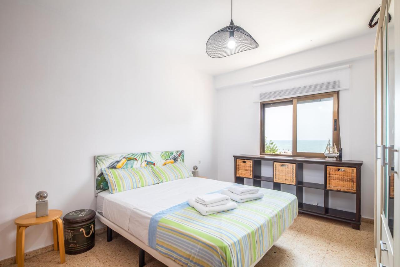 Isola Beachside Apartment Valencia Buitenkant foto