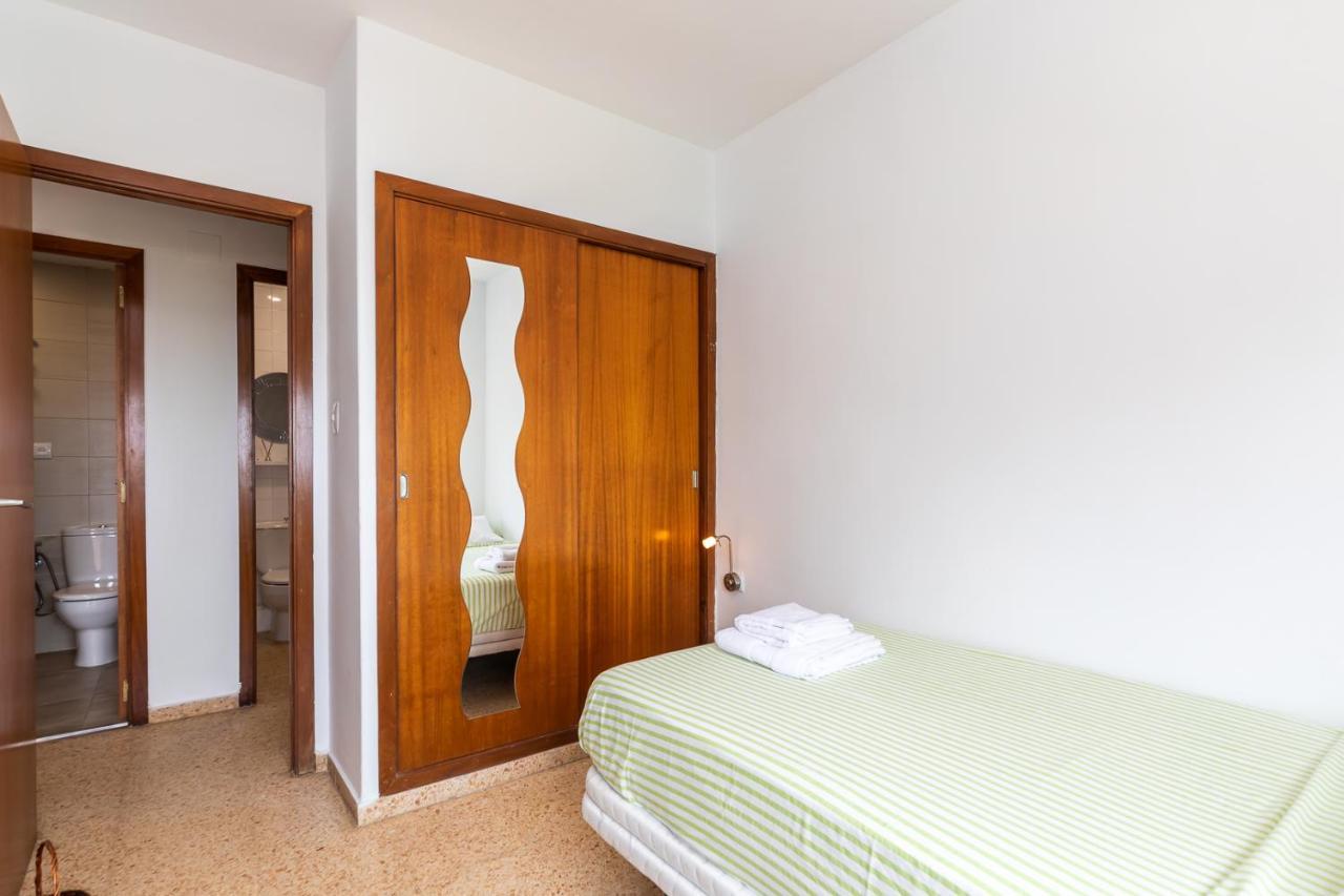 Isola Beachside Apartment Valencia Buitenkant foto