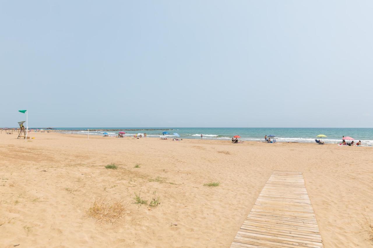 Isola Beachside Apartment Valencia Buitenkant foto